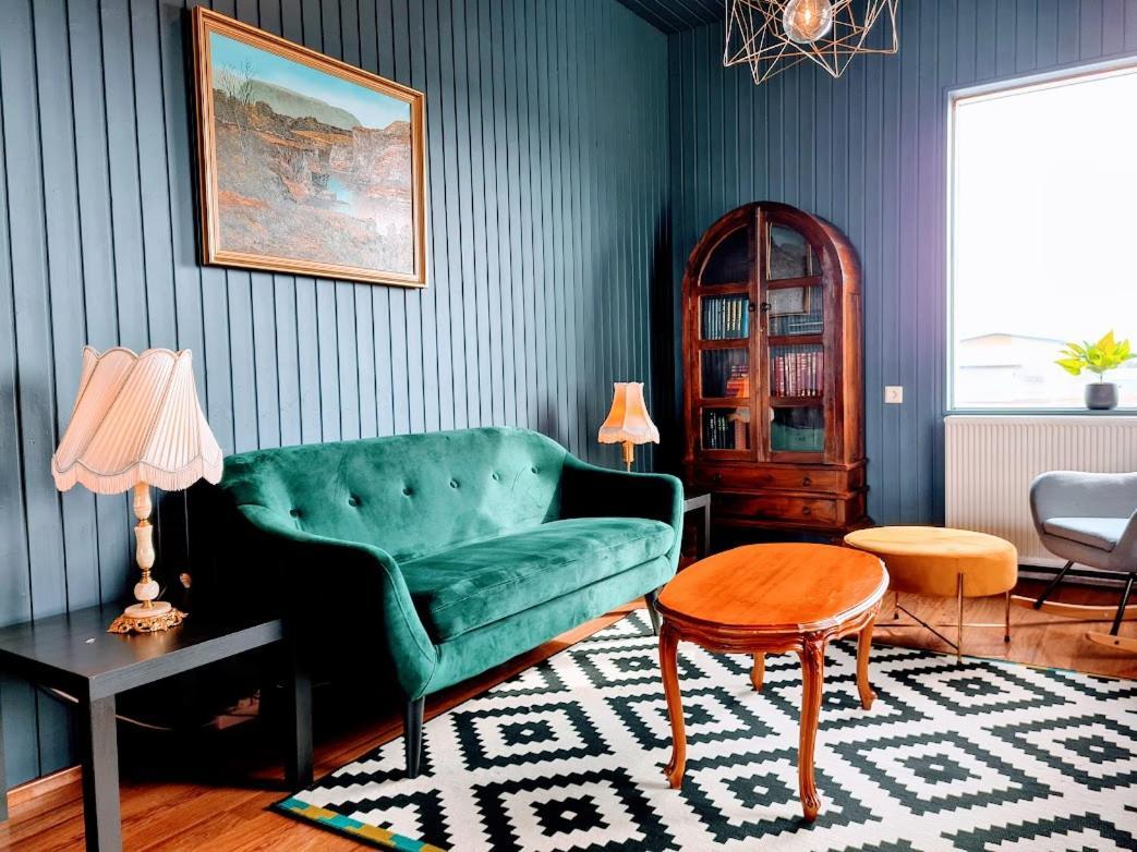 ורמליד Hlin Guesthouse מראה חיצוני תמונה